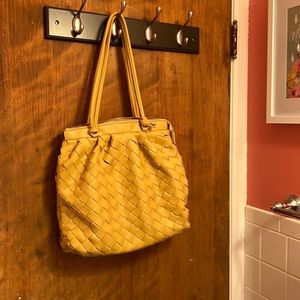 Urban Expressions PETA friendly hang bag